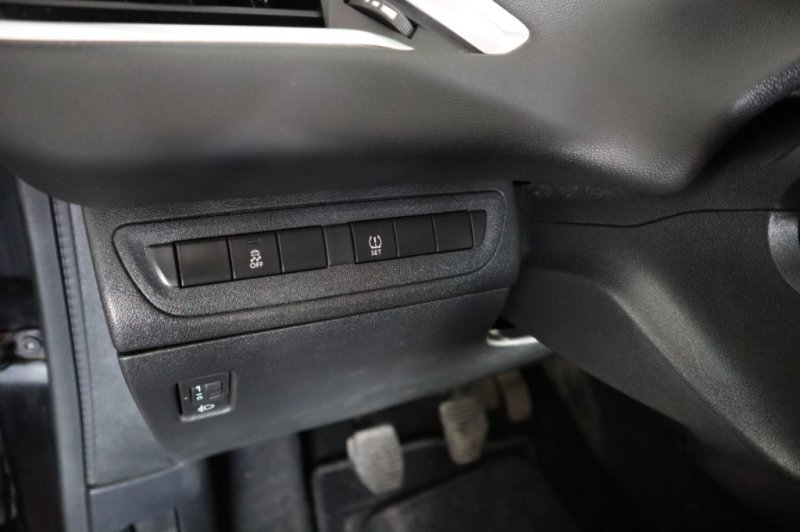 PEUGEOT 208 HDI DE 75 CV