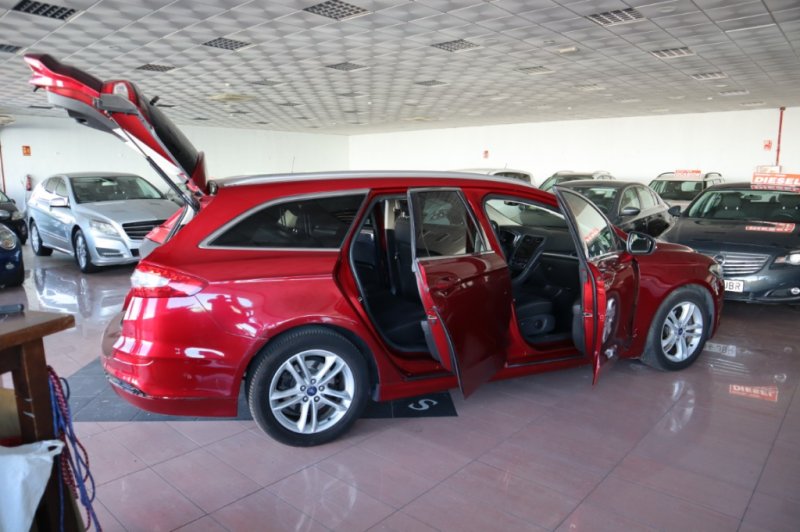 FORD MONDEO 2.0 TDCI T/DIESEL DE 150 CV Y 6 VEL.