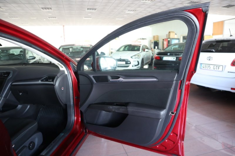 FORD MONDEO 2.0 TDCI T/DIESEL DE 150 CV Y 6 VEL.