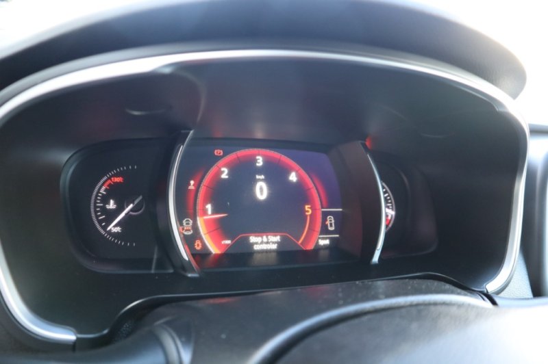 RENAULT TALISMAN TURBO DIESEL DE 110 CV Y 6 VELOCIDADES