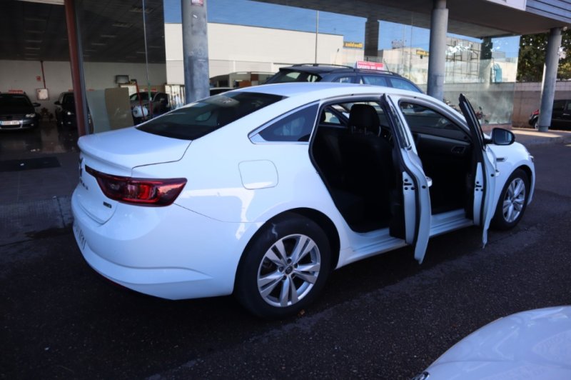 RENAULT TALISMAN TURBO DIESEL DE 110 CV Y 6 VELOCIDADES
