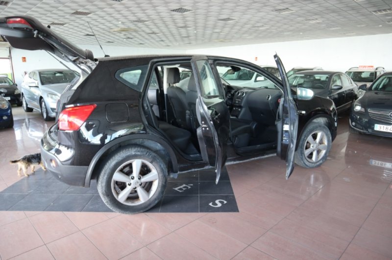 NISSAN QASHQAI 2.0 DCI TURBO DIESEL DE 150 CV  Y 6 VEL.