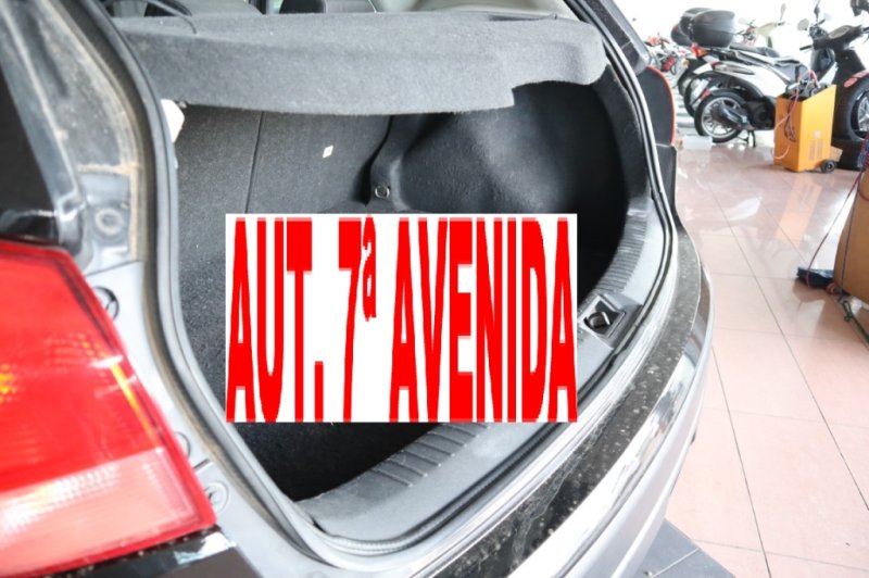 NISSAN QASHQAI 2.0 DCI TURBO DIESEL DE 150 CV  Y 6 VEL.