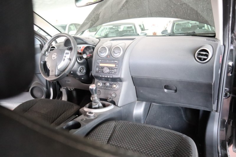 NISSAN QASHQAI 2.0 DCI TURBO DIESEL DE 150 CV  Y 6 VEL.