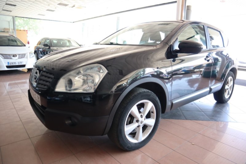 NISSAN QASHQAI 2.0 DCI TURBO DIESEL DE 150 CV  Y 6 VEL.