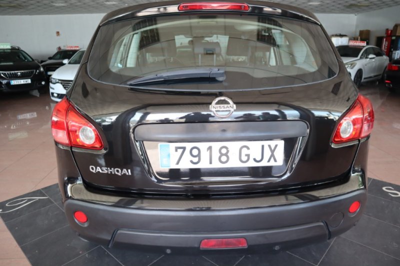 NISSAN QASHQAI 2.0 DCI TURBO DIESEL DE 150 CV  Y 6 VEL.
