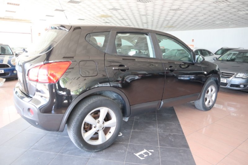 NISSAN QASHQAI 2.0 DCI TURBO DIESEL DE 150 CV  Y 6 VEL.