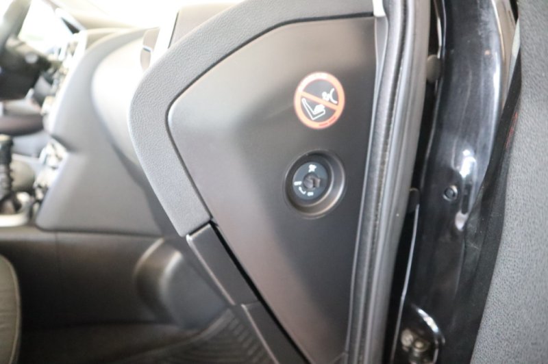 NISSAN QASHQAI 2.0 DCI TURBO DIESEL DE 150 CV  Y 6 VEL.