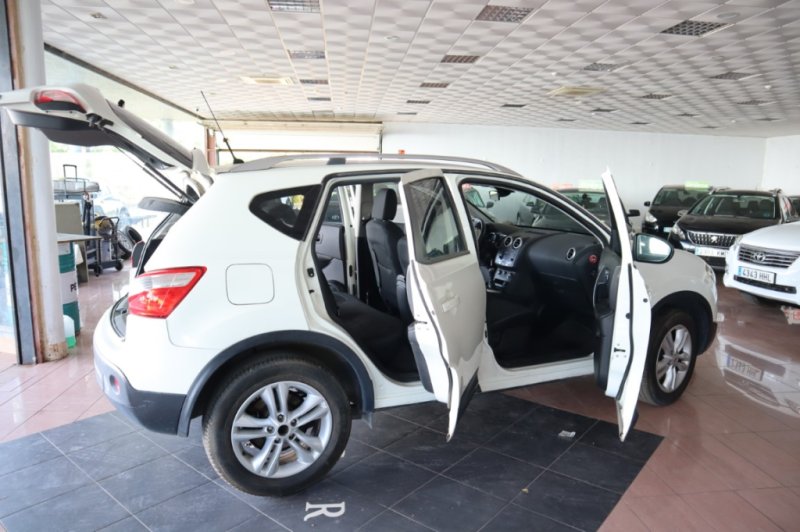 NISSAN QASHQAI TODO CAMINO 4X2 T/ DIESEL DE 106 CV Y 6V