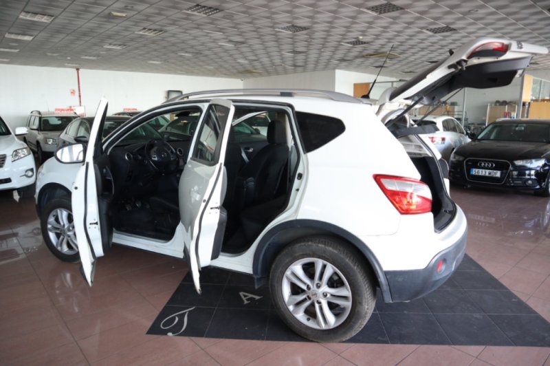NISSAN QASHQAI TODO CAMINO 4X2 T/ DIESEL DE 106 CV Y 6V