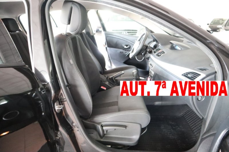 RENAULT MEGANE 1500 DCI TURBO DIESEL CON 6 VEL.