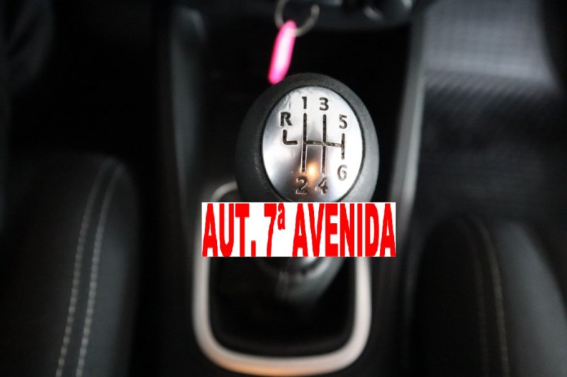 RENAULT MEGANE 1500 DCI TURBO DIESEL CON 6 VEL.