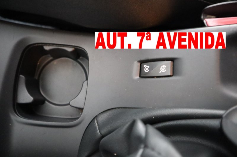 RENAULT MEGANE 1500 DCI TURBO DIESEL CON 6 VEL.