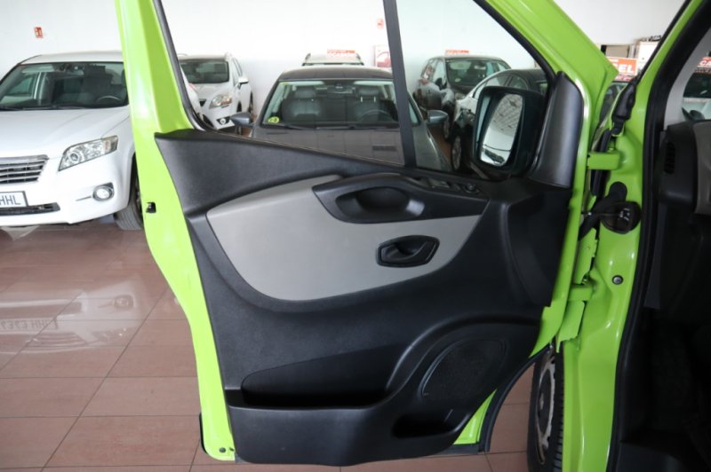 RENAULT TRAFIC DCI DE 125 TURBO DIESEL