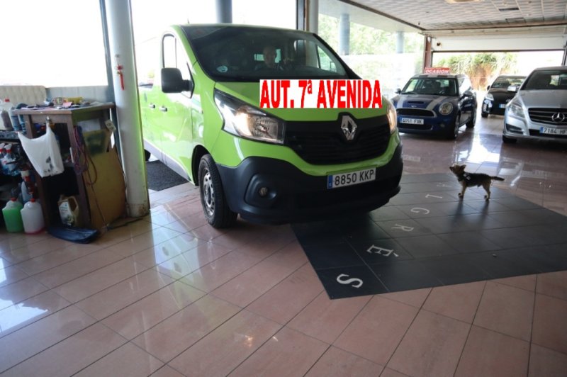 RENAULT TRAFIC DCI DE 125 TURBO DIESEL