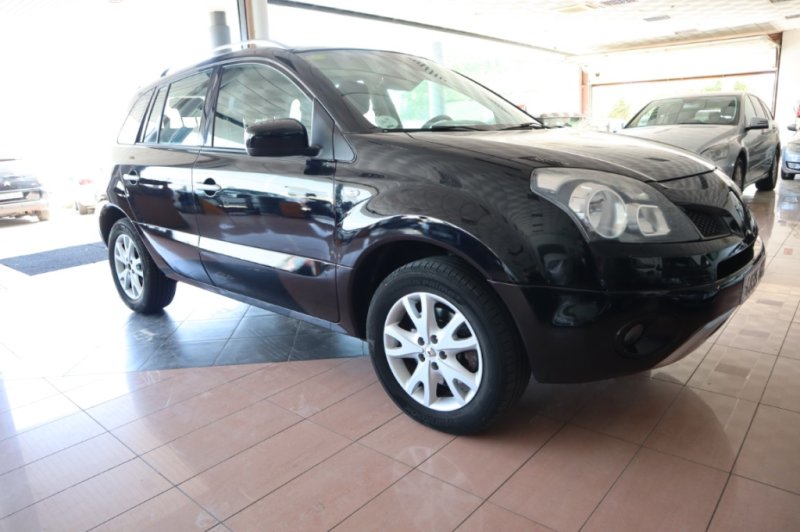RENAULT KOLEOS 2000 TURBO DIESEL DE 150 CV Y 6 VEL. 4X2
