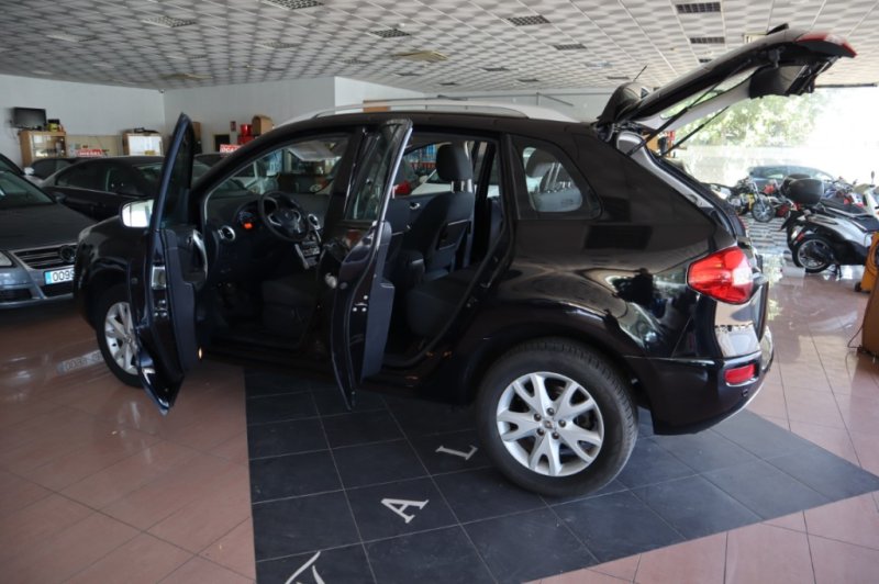 RENAULT KOLEOS 2000 TURBO DIESEL DE 150 CV Y 6 VEL. 4X2