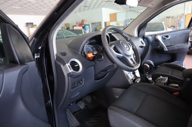RENAULT KOLEOS 2000 TURBO DIESEL DE 150 CV Y 6 VEL. 4X2