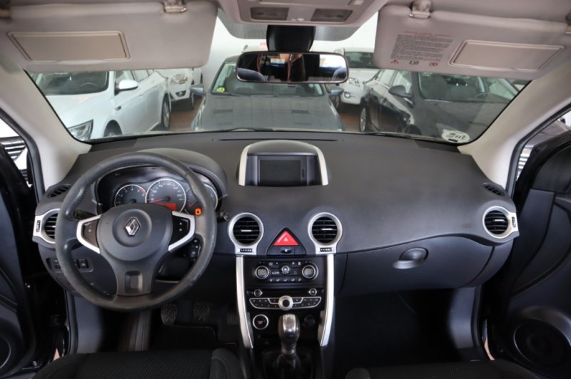 RENAULT KOLEOS 2000 TURBO DIESEL DE 150 CV Y 6 VEL. 4X2