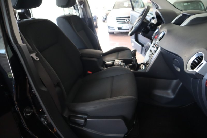 RENAULT KOLEOS 2000 TURBO DIESEL DE 150 CV Y 6 VEL. 4X2