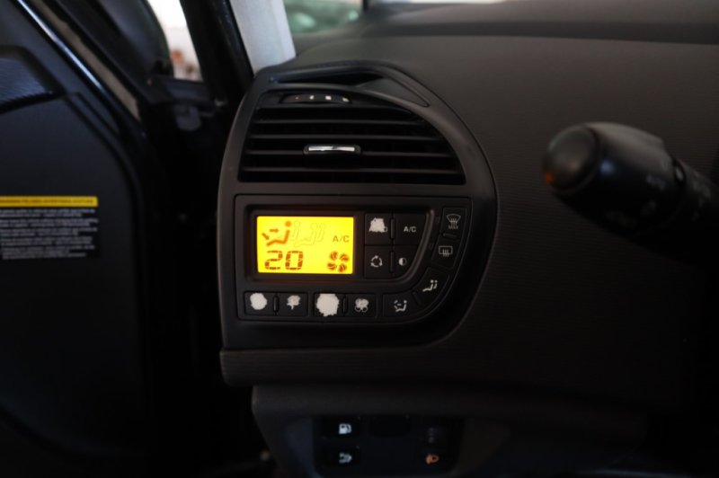 CITROEN C4 PICASSO CON 7 PLAZAS HOMOLOGADAS HDI DE 110 CV