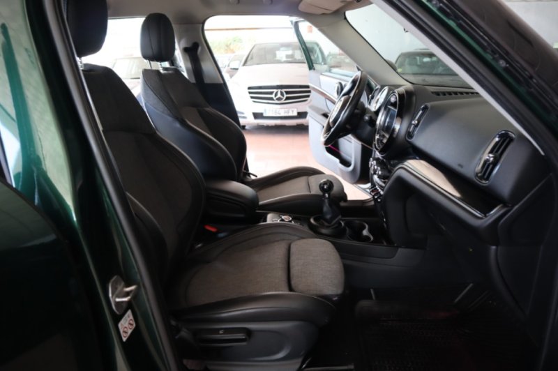 MINI COUNTRYMAN COOPER D 2.0 TURBO DISEL CON 6 VE 150 CV