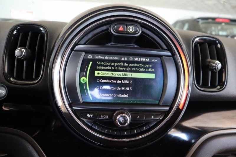 MINI COUNTRYMAN COOPER D 2.0 TURBO DISEL CON 6 VE 150 CV