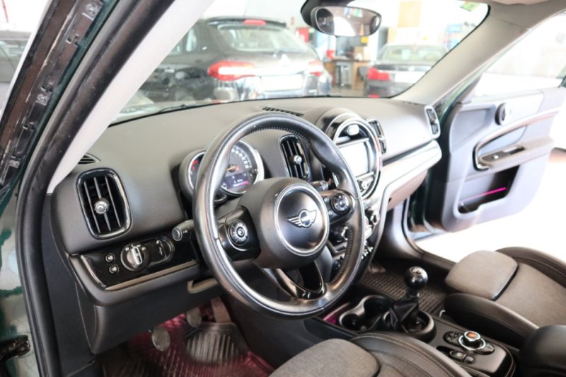 MINI COUNTRYMAN COOPER D 2.0 TURBO DISEL CON 6 VE 150 CV