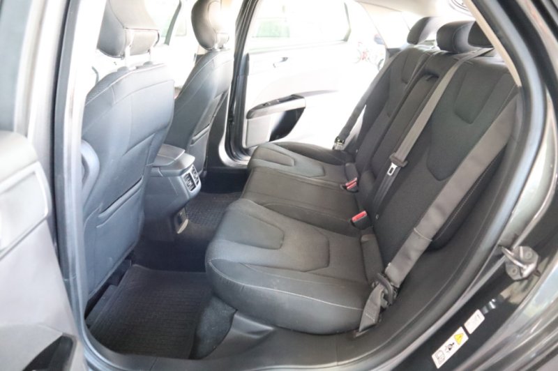 FORD MONDEO 2.0 TURBO DIESEL CON 150 CV Y 6 VELOC.