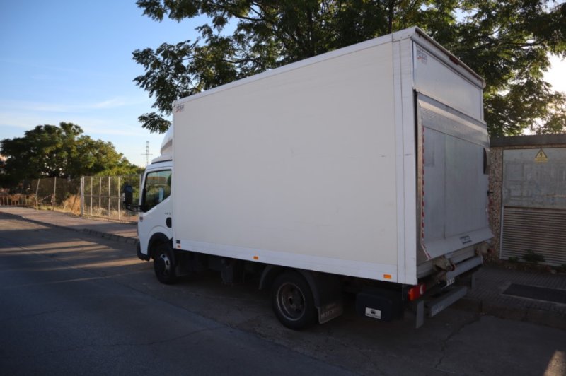 RENAULT MAXITY DTI 150 CV Y 6 VELOCIDADES CON CAJA  Y RAMPA ELECTRICA